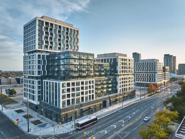 1037 The Queensway, Toronto, ON