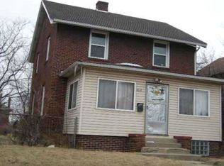 616 Vermont St, Gary, IN 46402