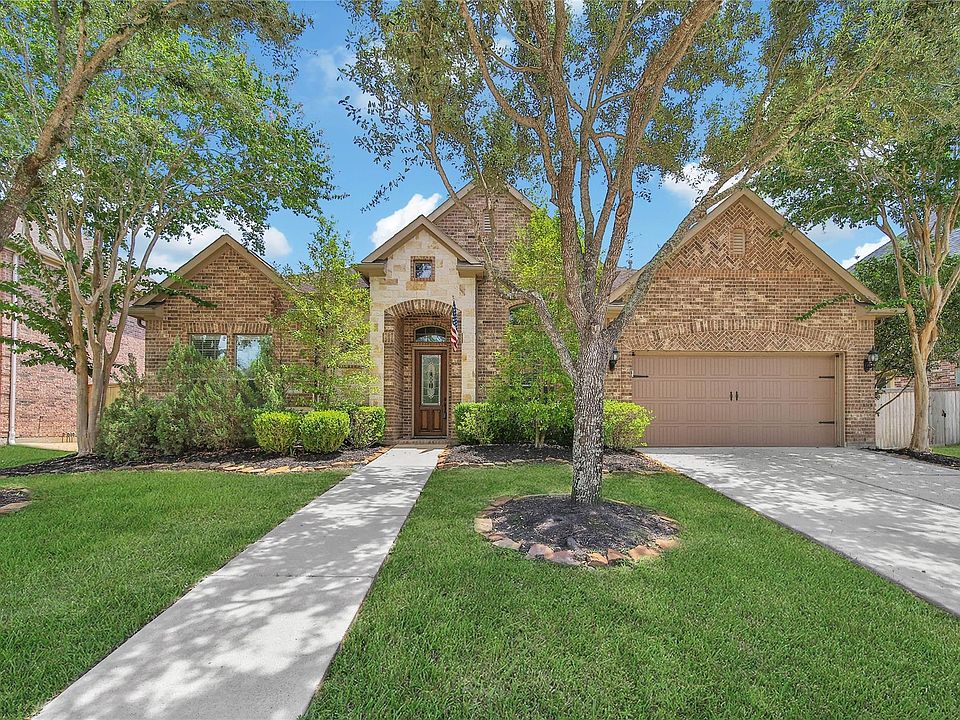 1st image of 10118 Hutton Park Dr