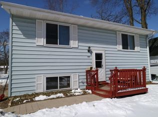 506 Briody St, Burlington, WI 53105