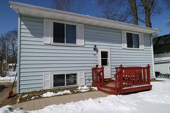 506 Briody St photo 1