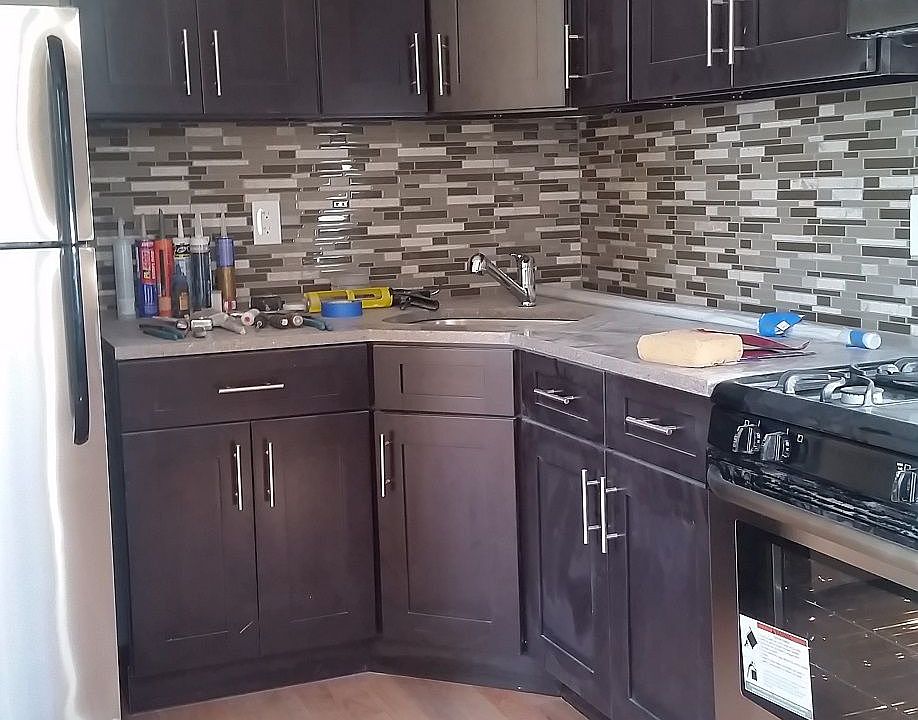 2nd image of 3230 41st St APT 4E