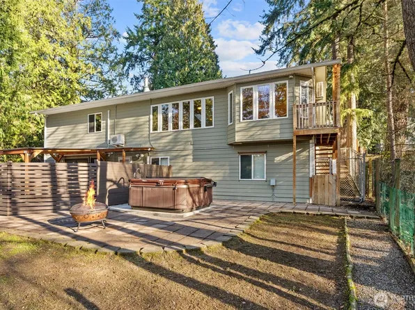 7337 151st Avenue NE, Redmond, WA 98052