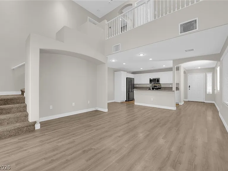 9071 Secret Valley St — Photo 2