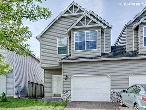 2nd image of 6658 SE Lois St