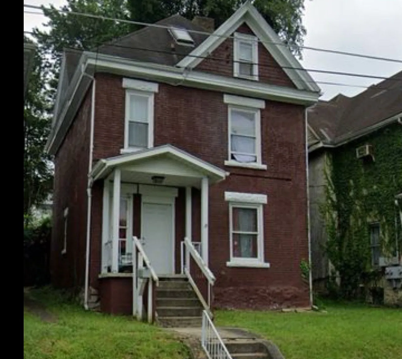 3 bed, 1953 sqft, $1,275 — Photo 1