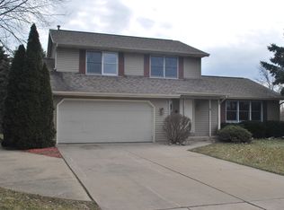 802 Sugar Maple St, Vicksburg, MI 49097