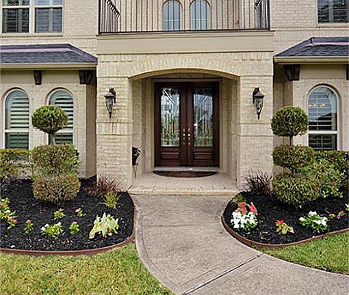 5th image of 3925 Pebble Brook Dr