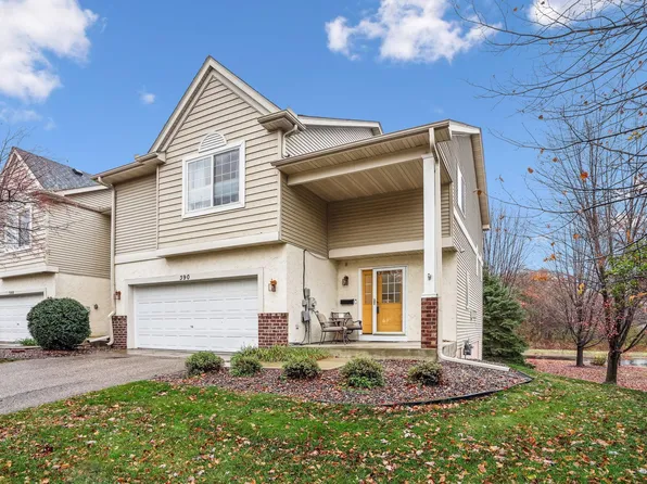 390 Brickyard Dr, Chaska, MN 55318