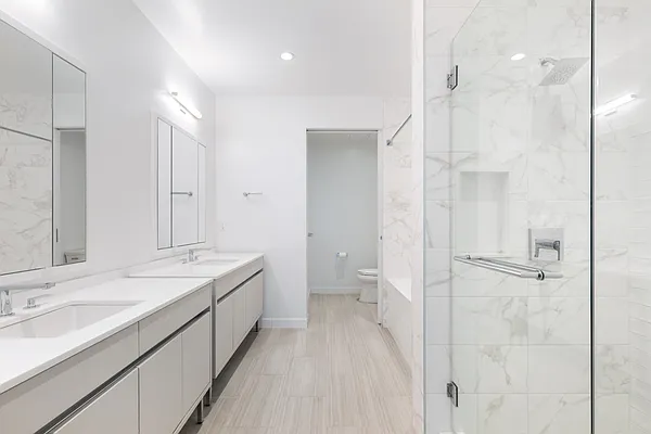 Rented by Compass | media 5