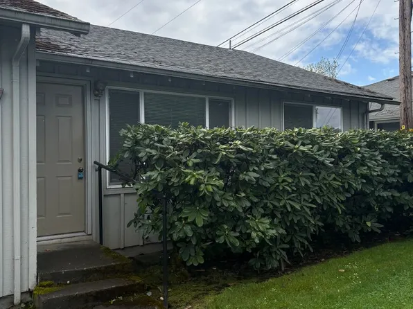 2356 Crescent Ave, Eugene, OR 97408