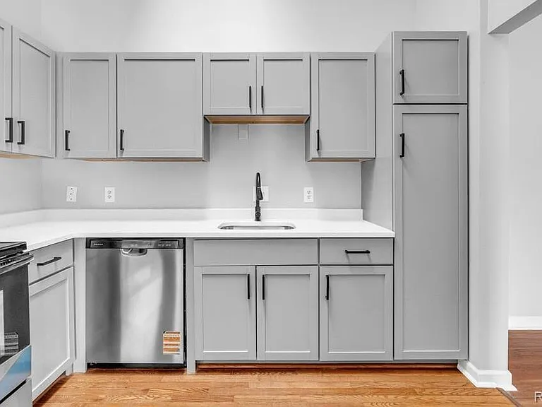 1921 Vine Way Dr #35 — Photo 12