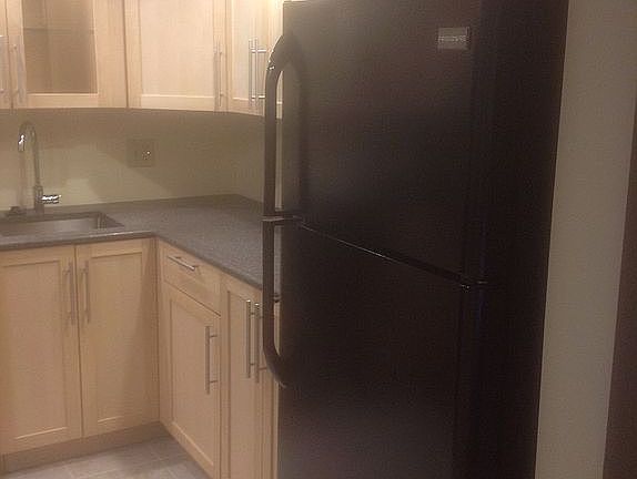 Kitchen right