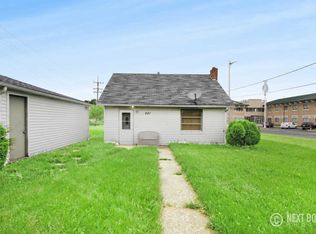 601 Sullivan Rd, Aurora, IL 60506