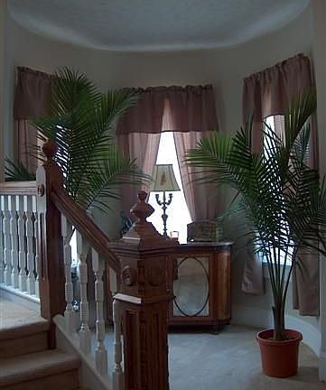 sitting room & stairway
