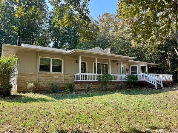 78 Cherokee Rd, Cherokee Village, AR 72529