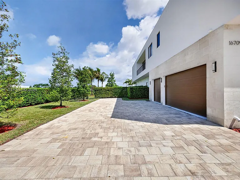 16709 Botaniko Dr N — Photo 25