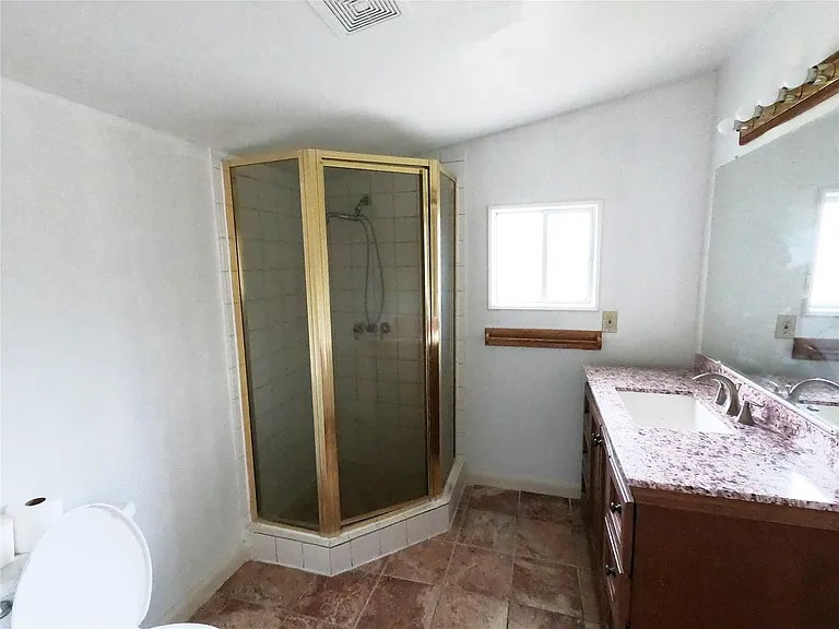 5231 Beechnut St — Photo 17
