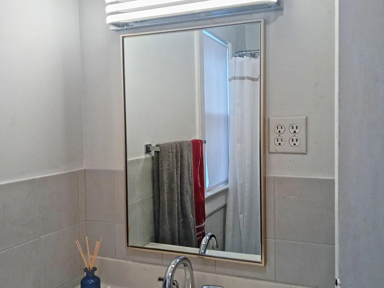 1523 W Callender Ave #2 — Photo 8