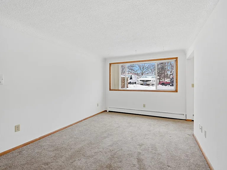 206 Buron Ln #1 — Photo 4