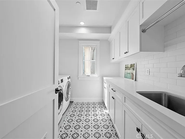 309 Crest Dr — Photo 20