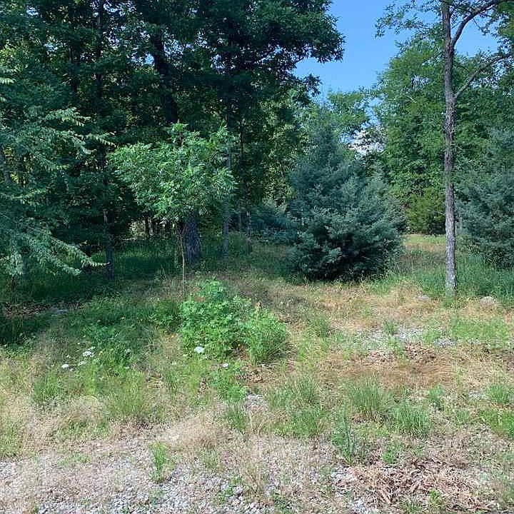 2nd image of 7 Atrayente Ln