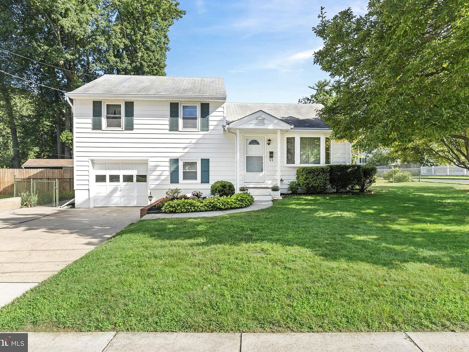 2401 Maxwellton Rd, Wilmington, DE 19804 Zillow