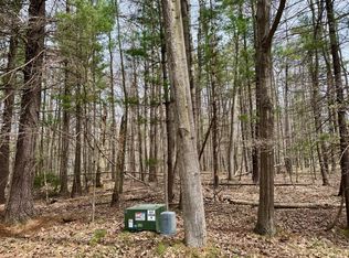 6810 Club House Dr E #142, Stanwood, MI 49346