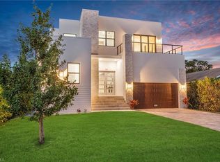 107 W Hilo ST, NAPLES, FL 34113