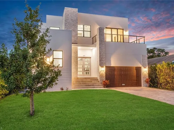 107 W Hilo ST, NAPLES, FL 34113