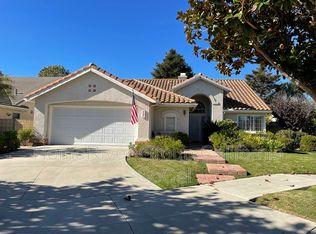 2307 Crown Point Ct, Oxnard, CA 93036
