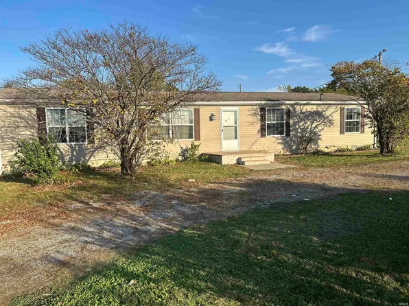 3973 N Lake Rd #26-E, Monticello, IN 47960