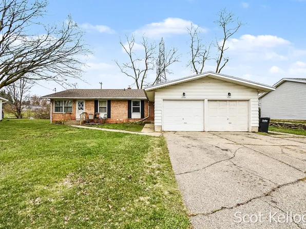 1735-1737 Sunny Creek St SE, Grand Rapids, MI 49508