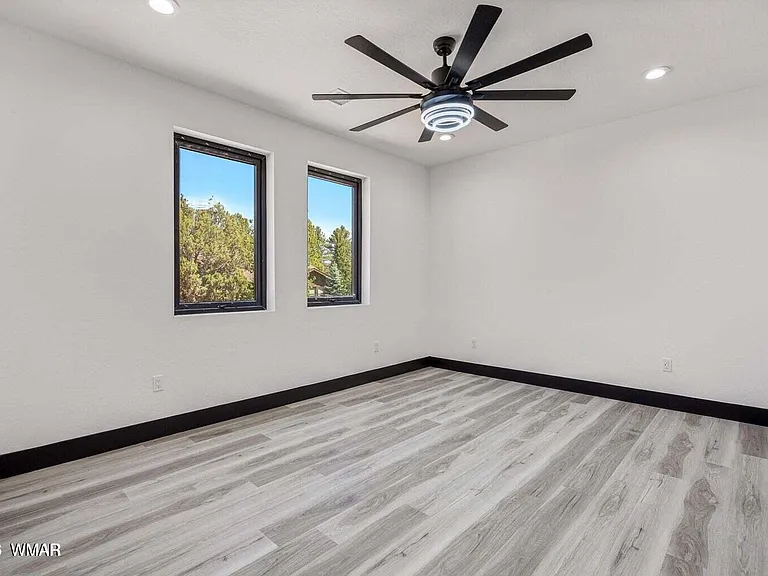 2755 W Villa Loop — Photo 11