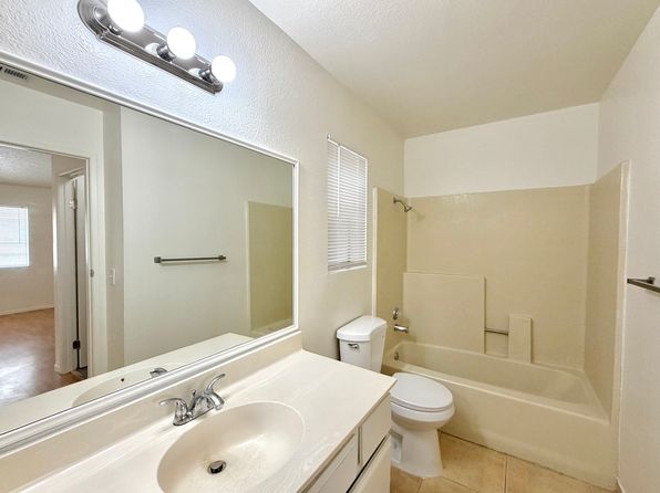 2660 Twain Dr APT 23