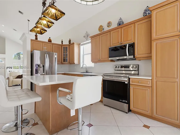 15845 NW 14th Rd — Photo 9