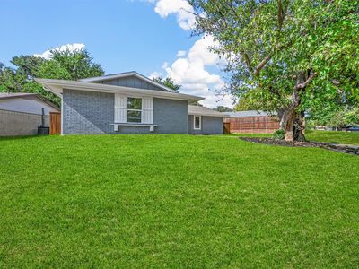 1012 Summit Cir, Carrollton, TX, 75006