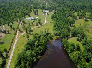 8885 County Line Rd, Willis, TX 77378