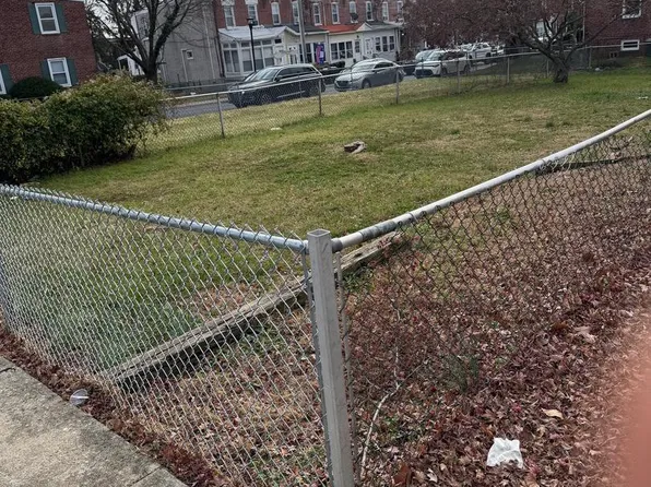 2902 W 3rd St, Wilmington, DE 19805