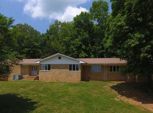 99 Crockett Ln, Pall Mall, TN 38577