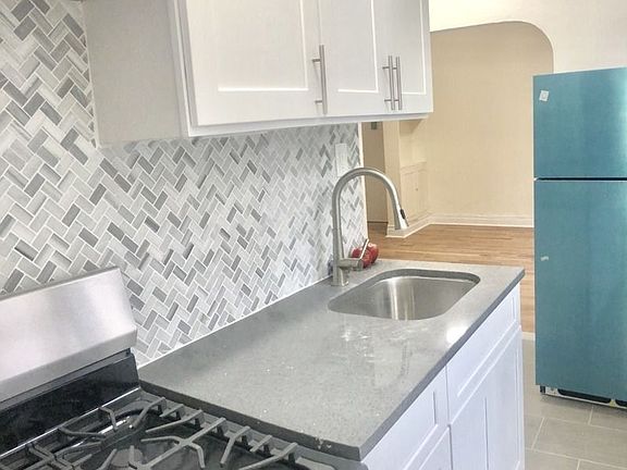 2nd image of 20 E 190th St APT 3A