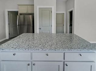805 SW Summit Ave, Lawton, OK 73501