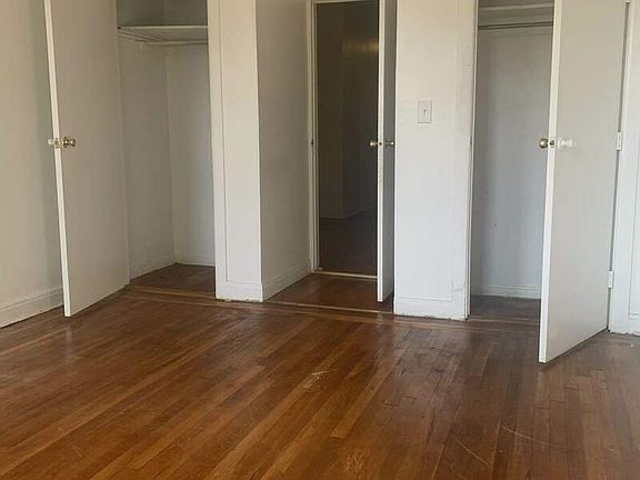 5th image of 6211 Broadway APT 1B