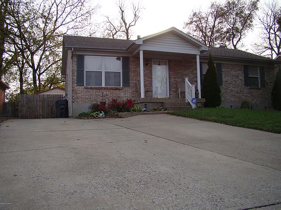 2nd image of 4712 Braves Ln