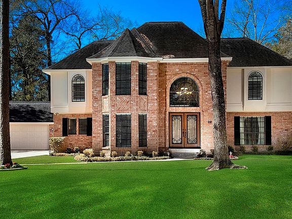 4th image of 39 Watertree Ct