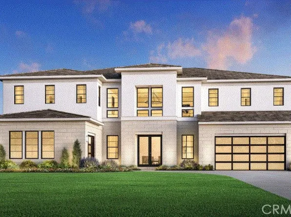 29900 N Camino Los Robles, Valencia, CA 91354
