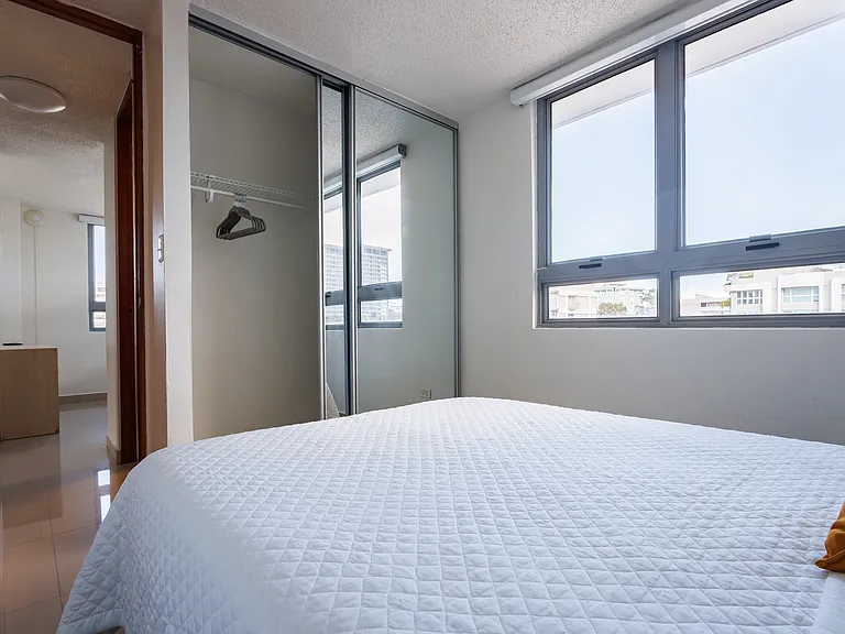 1353 Calle Aldea #3B — Photo 4