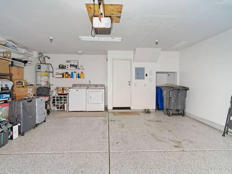2901 Escala Cir — Photo 11