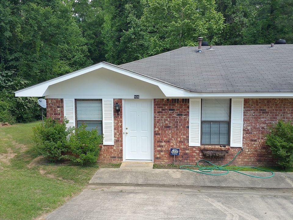 2nd image of 906 Sybil Dr