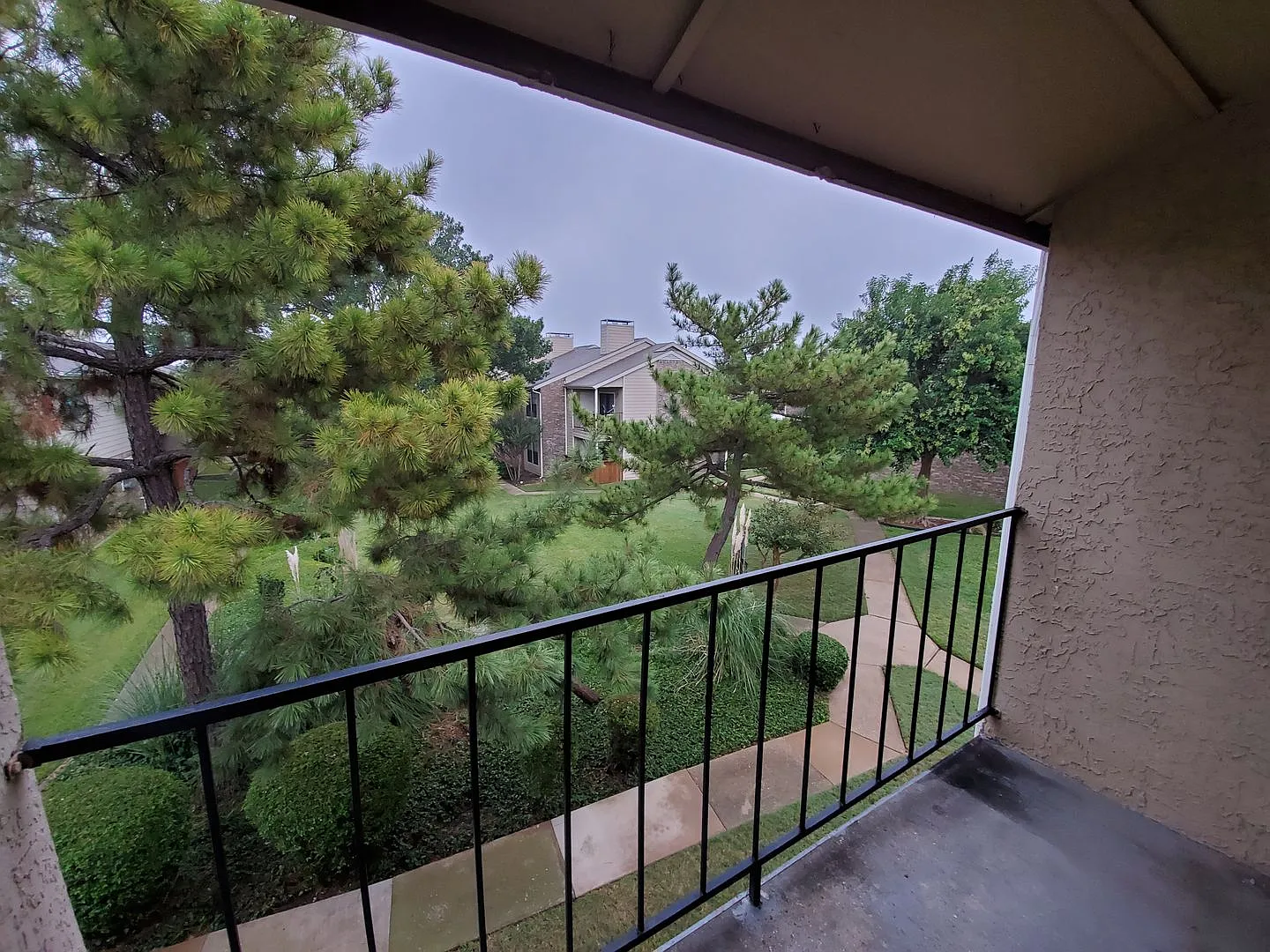 Gated Community — Photo 4